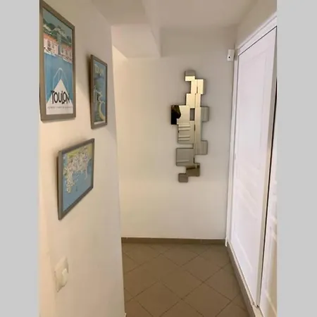 Bel 4 Etoiles Centre Historique * 土伦