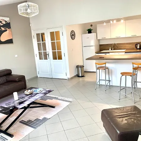 Bel 4 Etoiles Centre Historique 公寓 *